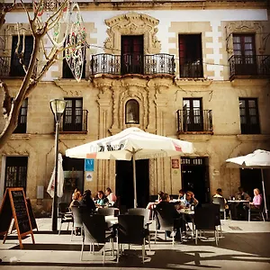 casa-palacio-de-los-leones.es-andalucia.com/